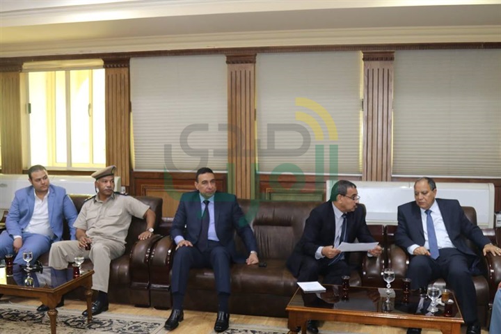 التعديات على نهر النيل وبحيرة البرلس ضمن مباحثات محافظ كفر الشيخ ومدير الأمن 