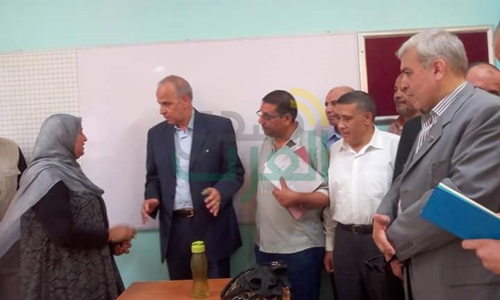 بالصور.. محافظ القليوبية يفتتح مدرستين فى شبين القناطر