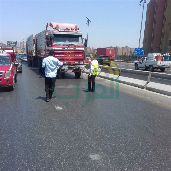 بالصور.. حملات مرورية على الطرق السريعة