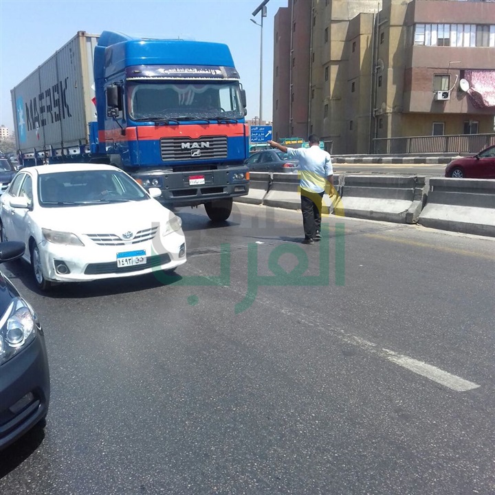 بالصور.. حملات مرورية على الطرق السريعة