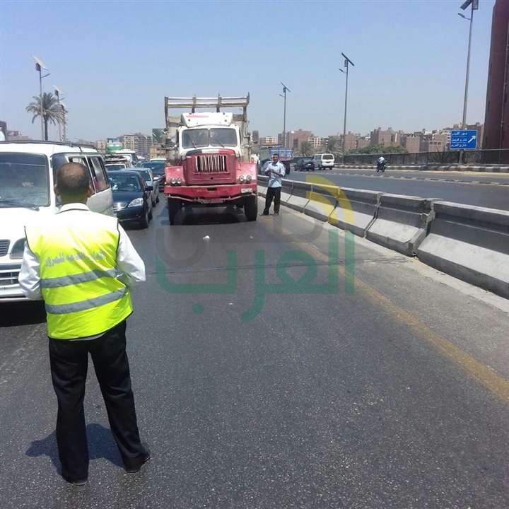 بالصور.. حملات مرورية على الطرق السريعة