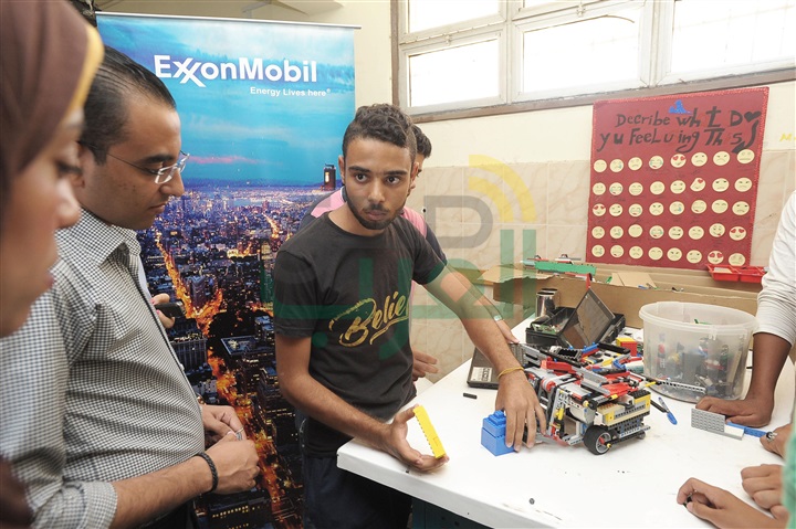 بالصور.. " إكسون موبيل مصر" تحتفل بطلاب قسم البتروكيماويات بنظام STEM التعليمي