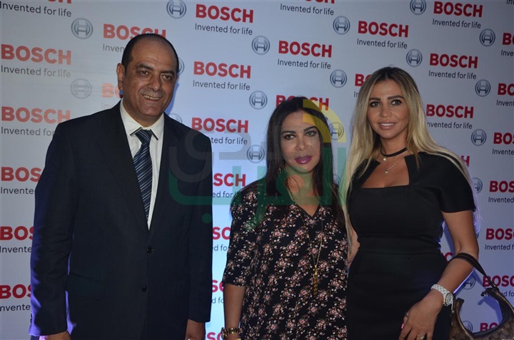 نجوم الفن والسياسة والاعلام فى حفل افتتاح معرض بوش نجوم الفن والسياسة والاعلام فى حفل افتتاح معرض بوش