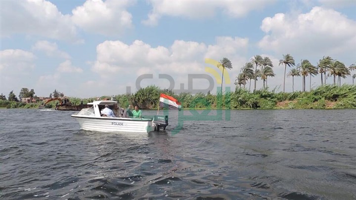 مديرا أمن كفر الشيخ والبحث الجنائي يقودان حملة لإزالة التعديات على بحيرة البرلس