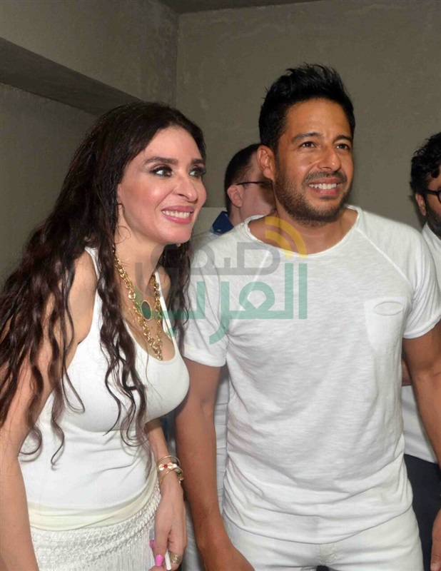 بالصور.. "حماقى" يشعل حفل "طبلة" فى الساحل الشمالى بـ"الأبيض فى أبيض" بالصور.. "حماقى" يشعل حفل "طبلة" فى الساحل الشمالى بـ"الأبيض فى أبيض"
