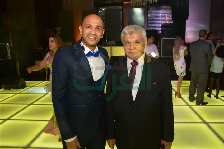 شاهد.. الصور الأولى من حفل زفاف مصطفي خاطر وروان هلال شاهد.. الصور الأولى من حفل زفاف مصطفي خاطر وروان هلال