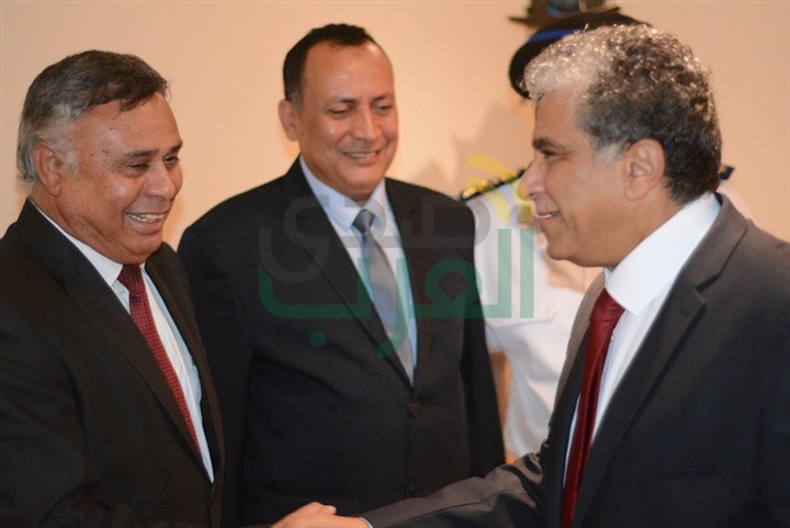 بالصور.. نجوم الفن والسياسه في احتفاليه وفاء النيل