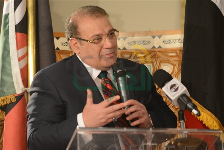 بالصور.. نجوم الفن والسياسه في احتفاليه وفاء النيل