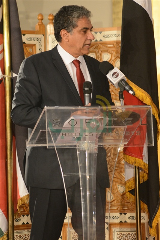 بالصور.. نجوم الفن والسياسه في احتفاليه وفاء النيل