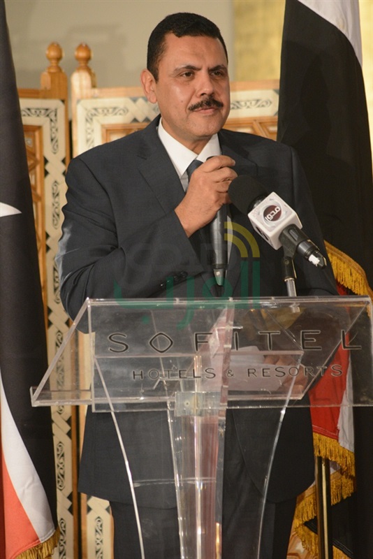 بالصور.. نجوم الفن والسياسه في احتفاليه وفاء النيل