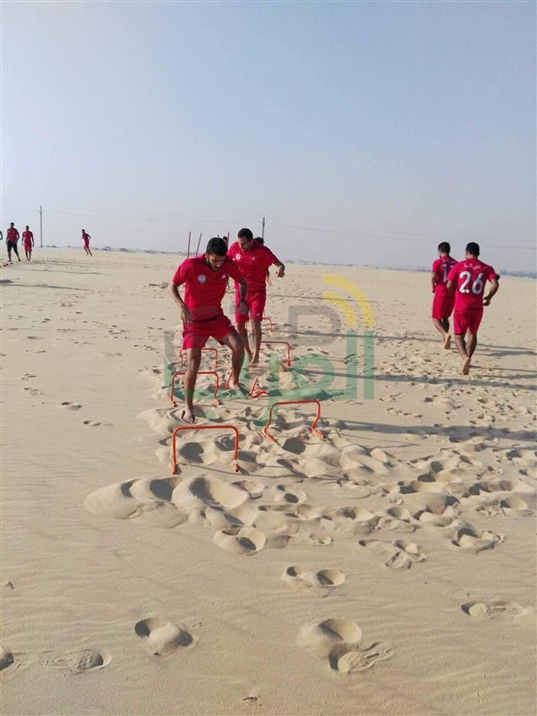 بالصور.. تدريبات نادى المنيا بالصحراء إستعدادا للممتاز ب