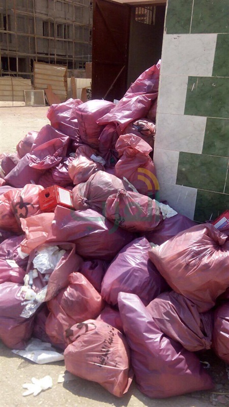 بالصور.. كارثة تهدد آلاف المرضى والعاملين بمستشفي جامعة المنوفية 