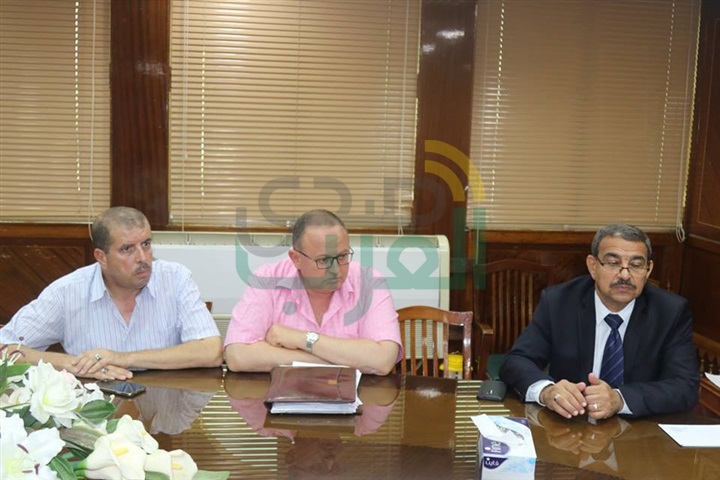 بالفيديو والصور... "محافظ كفرالشيخ" يعلن بدء الانتاج الفعلي لمصنع الرمال السوداء نهاية 2020