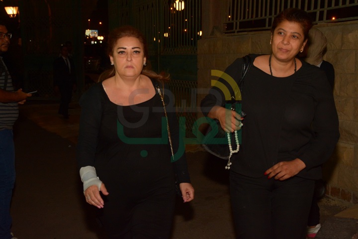 توافد نجوم الفن الى عزاء الكاتب محفوظ عبد الرحمن توافد نجوم الفن الى عزاء الكاتب محفوظ عبد الرحمن