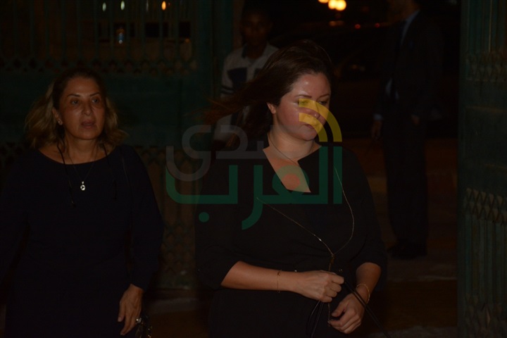 توافد نجوم الفن الى عزاء الكاتب محفوظ عبد الرحمن توافد نجوم الفن الى عزاء الكاتب محفوظ عبد الرحمن