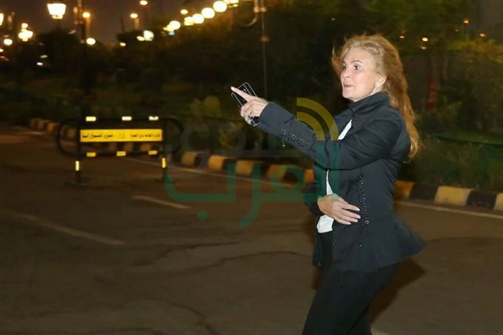 توافد نجوم الفن الى عزاء الكاتب محفوظ عبد الرحمن توافد نجوم الفن الى عزاء الكاتب محفوظ عبد الرحمن
