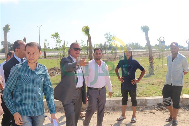 بالفيديو والصور..الانتهاء من اقامة البوابات الغربية بالدولى الساحلى بكفر الشيخ خلال أيام