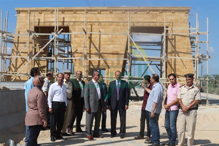 بالفيديو والصور..الانتهاء من اقامة البوابات الغربية بالدولى الساحلى بكفر الشيخ خلال أيام