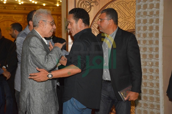 توافد نجوم الفن الى عزاء الكاتب محفوظ عبد الرحمن توافد نجوم الفن الى عزاء الكاتب محفوظ عبد الرحمن