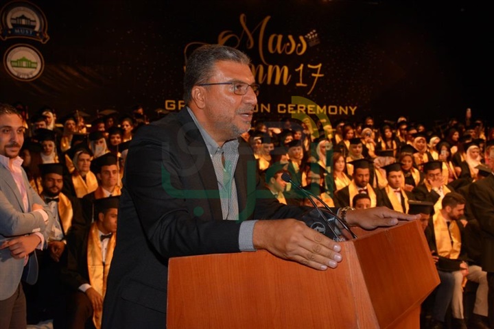 خريجي إعلام جامعة مصر يختارون عمرو الليثي أفضل استاذ إعلام خريجي إعلام جامعة مصر يختارون عمرو الليثي أفضل استاذ إعلام