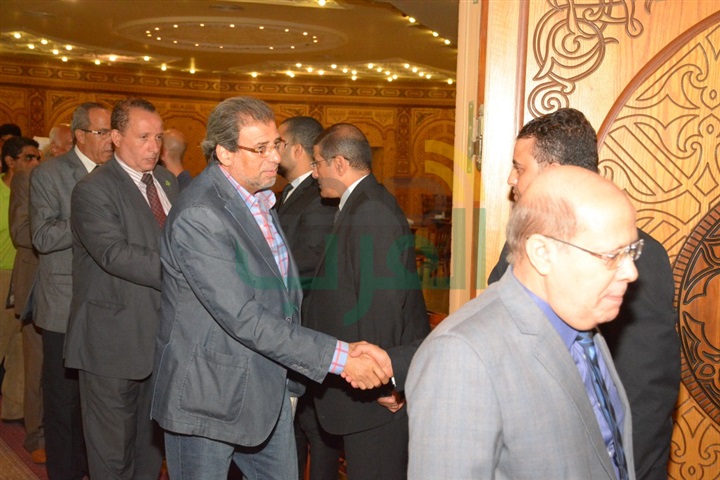 توافد نجوم الفن الى عزاء الكاتب محفوظ عبد الرحمن توافد نجوم الفن الى عزاء الكاتب محفوظ عبد الرحمن