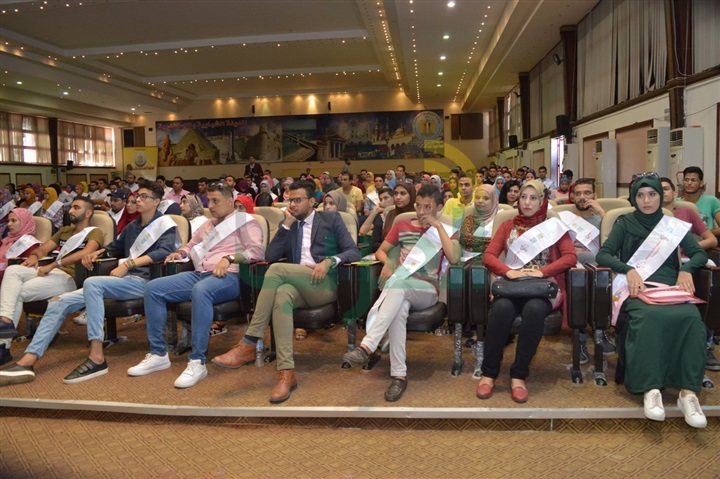 افتتاح الملتقى الشبابي الخامس "لنعبر جسرًا" بالأسكندرية 