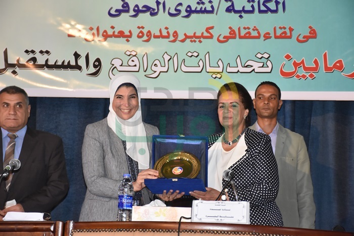 محافظ البحيره تشهد ندوة ثقافيه فى دمنهور