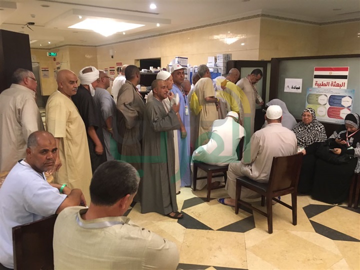 عيادات بعثة الطبية توقع الكشف على 23447 حاجًا مصريًا