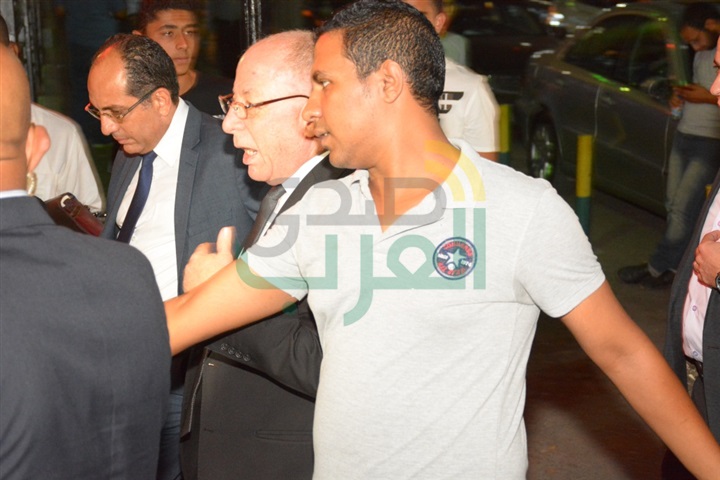 بالصور.. وصول حلمي النمنم و أشرف ذكي وانغام والفخرانى واسعاد يونس لعزاء والدة ليلى علوى بالصور.. وصول حلمي النمنم و أشرف ذكي وانغام والفخرانى واسعاد يونس لعزاء والدة ليلى علوى