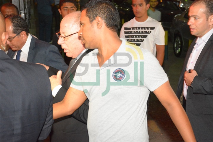 بالصور.. وصول حلمي النمنم و أشرف ذكي وانغام والفخرانى واسعاد يونس لعزاء والدة ليلى علوى بالصور.. وصول حلمي النمنم و أشرف ذكي وانغام والفخرانى واسعاد يونس لعزاء والدة ليلى علوى