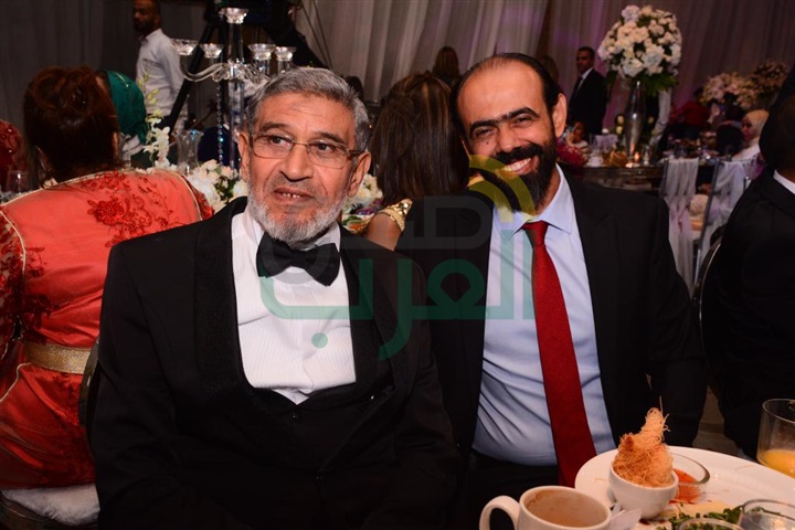 بالصور.. نجوم الغناء يتألقون في حفل زفاف المطربة جنات بالصور.. نجوم الغناء يتألقون في حفل زفاف المطربة جنات