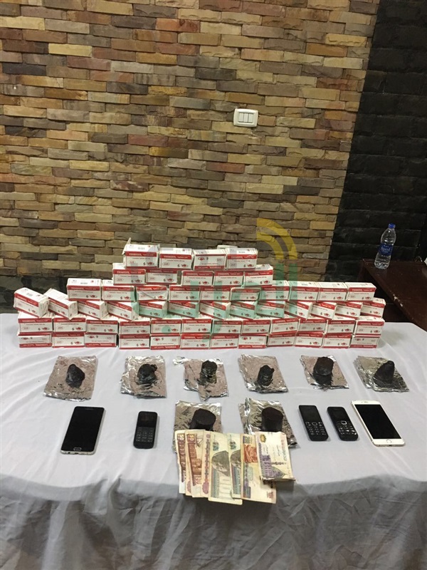 ضبط 3 عاطلين بـ"كيلو أفيون" و8 آلاف قرص مخدر بالسلام