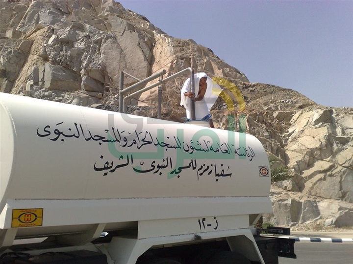 خبير أثري .. رحلة فى رحاب الحرمين الشريفين