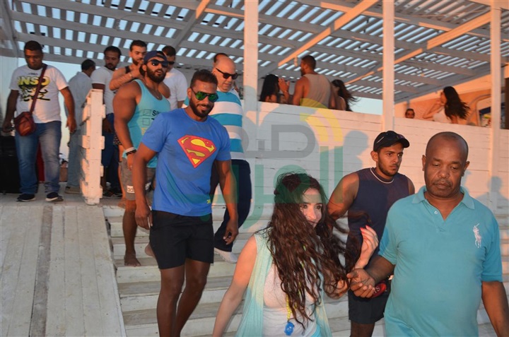 بالصور...دينا تشعل أقوى حفلات العيد بوايت بيتش بمارينا 5 بالصور...دينا تشعل أقوى حفلات العيد بوايت بيتش بمارينا 5