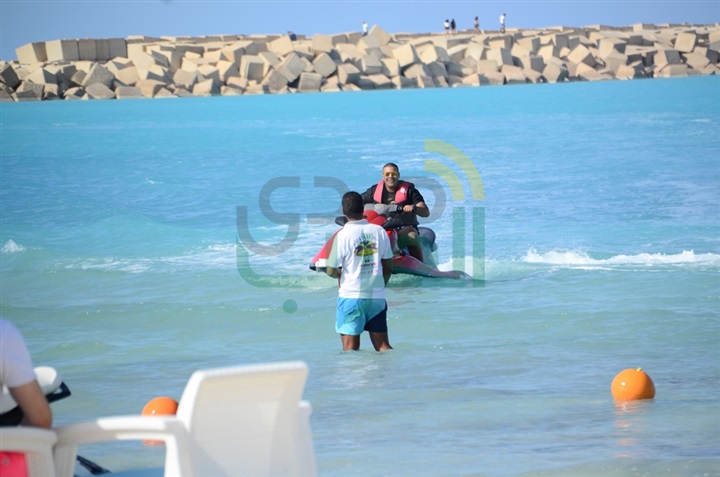 وصلات رقص وعروض بالدرجات النارية في حفل عيد الاضحي بشاطئ "لابلاج" وصلات رقص وعروض بالدرجات النارية في حفل عيد الاضحي بشاطئ "لابلاج"