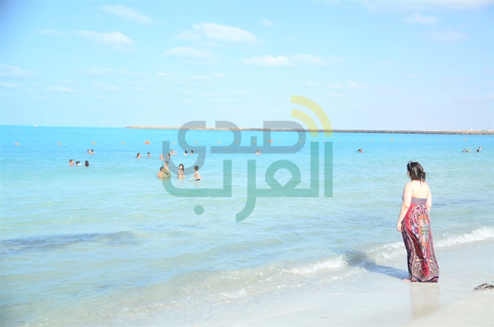 وصلات رقص وعروض بالدرجات النارية في حفل عيد الاضحي بشاطئ "لابلاج" وصلات رقص وعروض بالدرجات النارية في حفل عيد الاضحي بشاطئ "لابلاج"