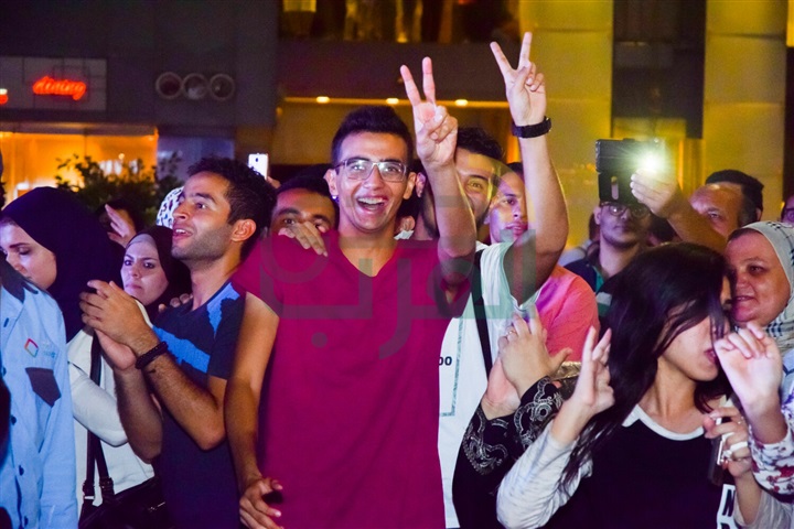 بالصور.. العسيلي يشعل رابع أيام العيد بـ"سيتي سكوير" بالصور.. العسيلي يشعل رابع أيام العيد بـ"سيتي سكوير"