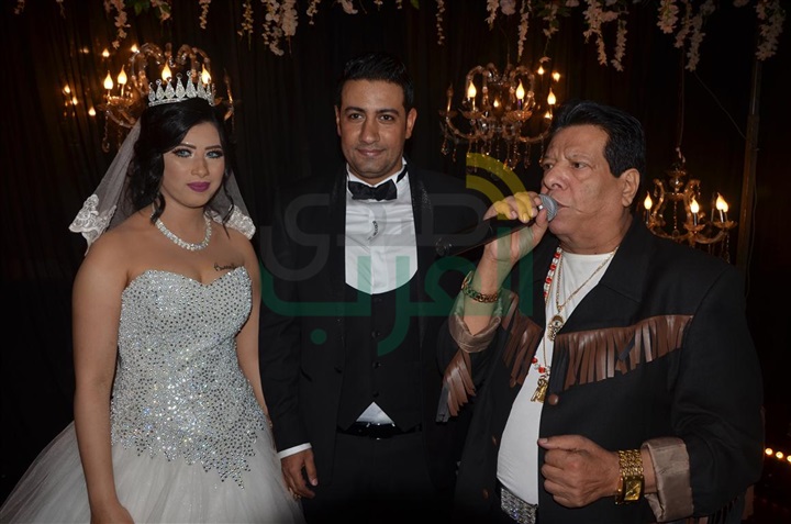 بالصور.. نجوم الغناء يحتفلون بزفاف شقيقة زوجة محمود الليثي بالصور.. نجوم الغناء يحتفلون بزفاف شقيقة زوجة محمود الليثي