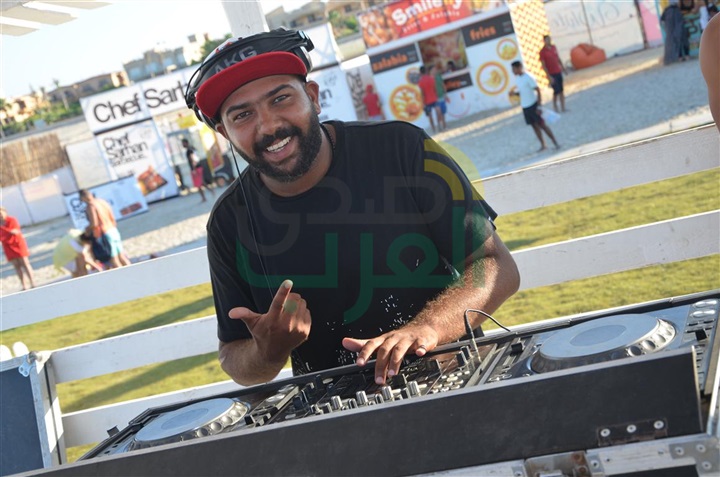 بالصور...دينا تشعل أقوى حفلات العيد بوايت بيتش بمارينا 5 بالصور...دينا تشعل أقوى حفلات العيد بوايت بيتش بمارينا 5