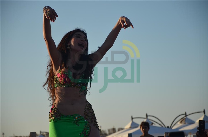 بالصور...دينا تشعل أقوى حفلات العيد بوايت بيتش بمارينا 5 بالصور...دينا تشعل أقوى حفلات العيد بوايت بيتش بمارينا 5