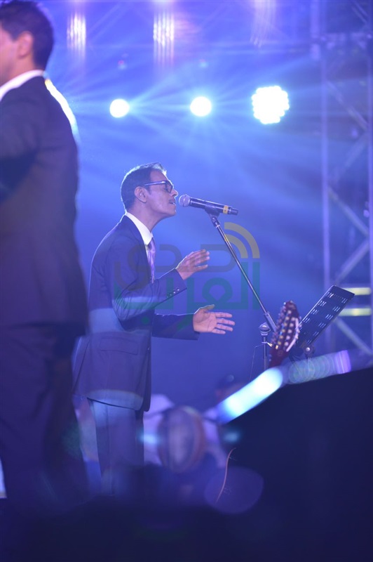 بالصور.. حفل الفنان "رابح صقر" بأحد فنادق القاهرة