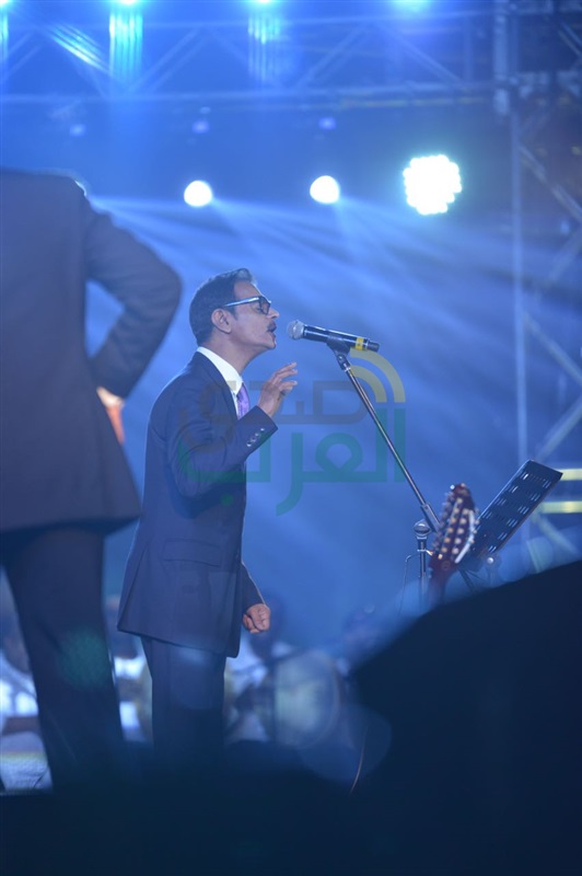 بالصور.. حفل الفنان "رابح صقر" بأحد فنادق القاهرة