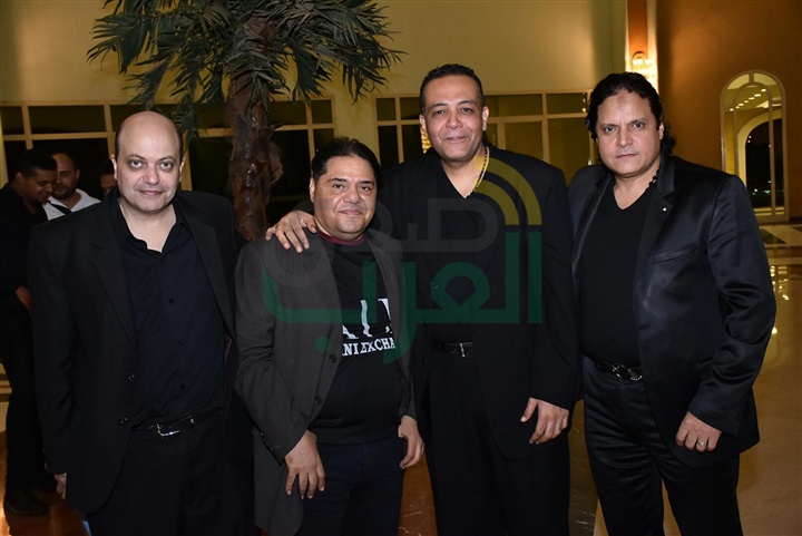 بالصور.. "محمد فؤاد" يشعل حفل زفاف حسن نجم ونوران أسامة بالصور.. "محمد فؤاد" يشعل حفل زفاف حسن نجم ونوران أسامة