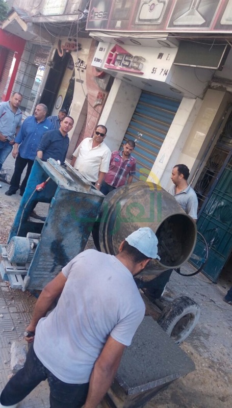 إزالة ٣ عقارات مخالفة ووقف بناء 7 أخرى بالإسكندرية