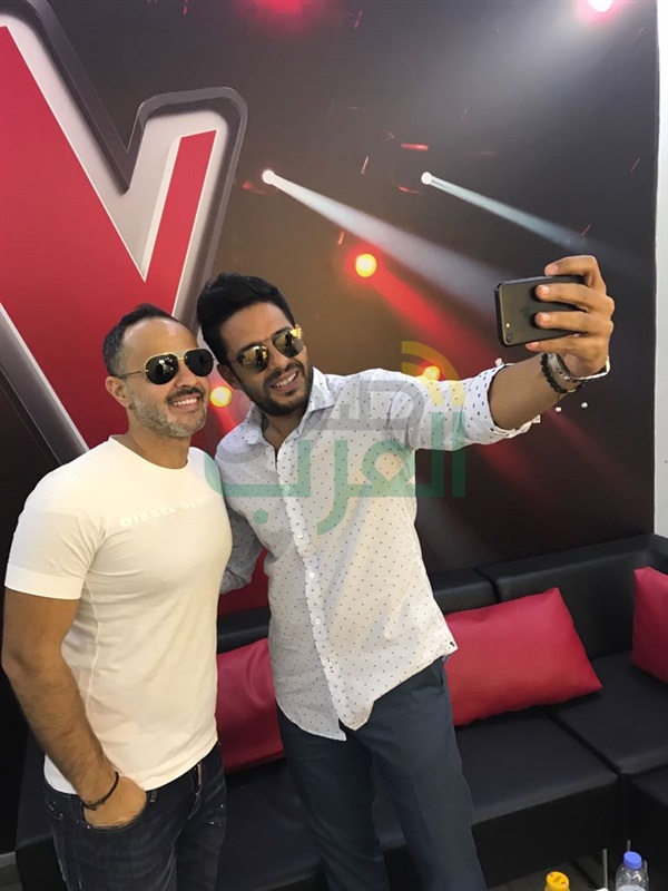 بالصورة.. محمد حماقى يبدأ تصوير برنامج "ذا فويس"