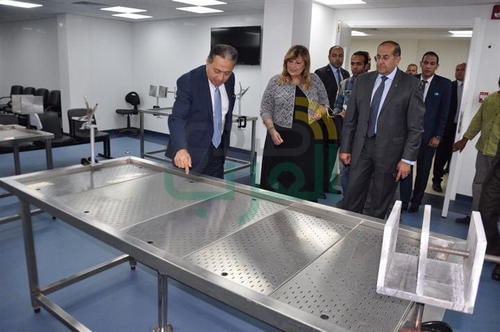 وزير الصحة يبحث مع محافظ سوهاج تطوير المنظومة الصحية بالمحافظة