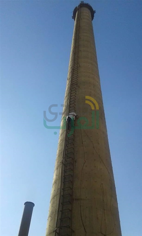موظف يهدد بالإنتحار لتعنت الشركة ضده بعد كشفه قضية فساد فى الخانكة