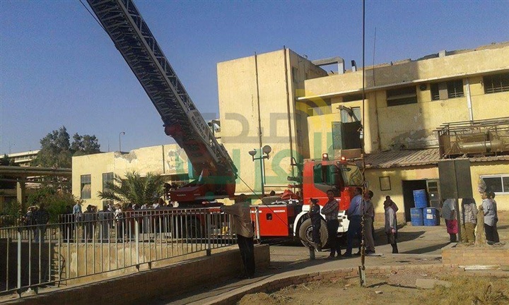 موظف يهدد بالإنتحار لتعنت الشركة ضده بعد كشفه قضية فساد فى الخانكة