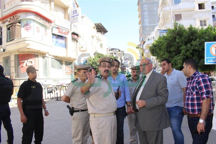 بالصور.. مديرو الأمن يتفقدون الخدمات والتمراكزات الأمنية بالشوارع والميادين