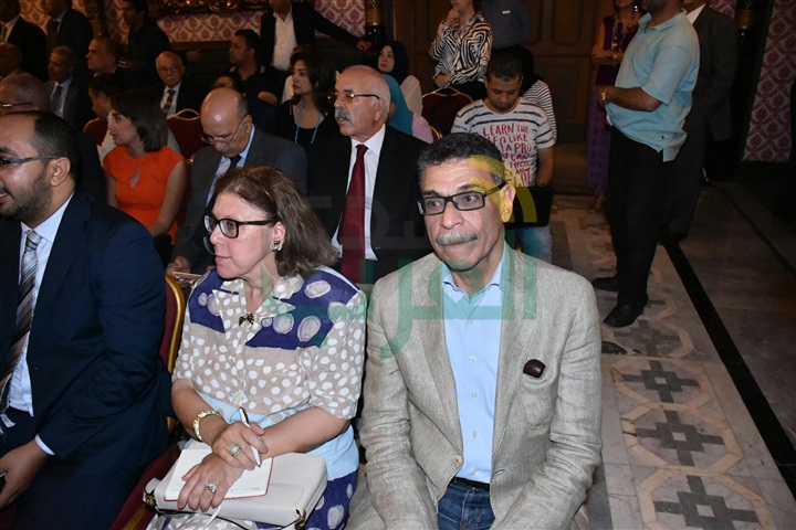 بالصور..بدء حفل توقيع كتاب "عمرو موسى" بحضور كوكبة من الوزراء والسفراء ونجوم الفن بالصور..بدء حفل توقيع كتاب "عمرو موسى" بحضور كوكبة من الوزراء والسفراء ونجوم الفن